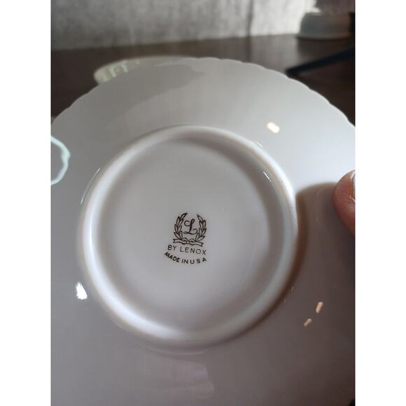 Lennox Rutledge Tea Cups And Saucers Set Of 4 - Picture 6 of 12